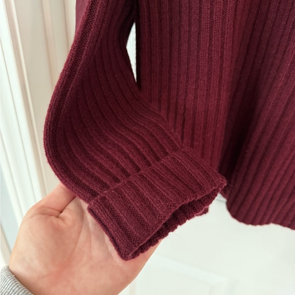 L.L. Bean Merino Wool Burgundy Sweater - Picture 4 of 7